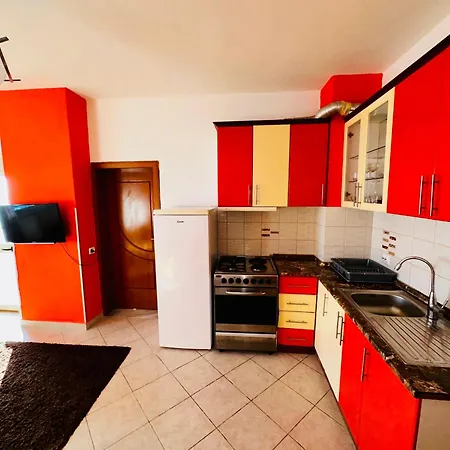 Apartment Beachfront With Stunning Sea Views *